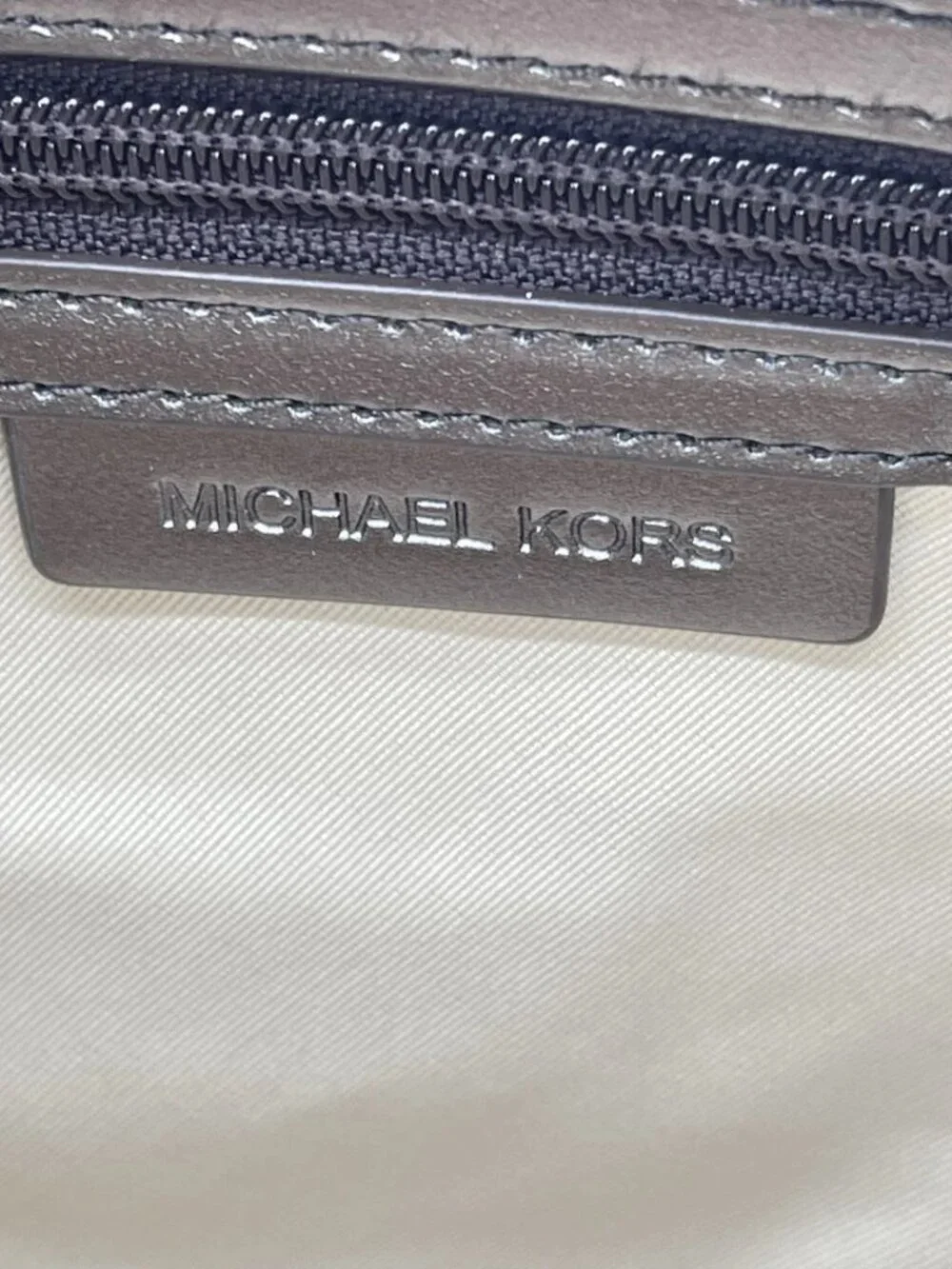 Michael Kors Womens Taryn Small Tote Crossbody Bag Canvas Chocolate - Picture 4 of 12